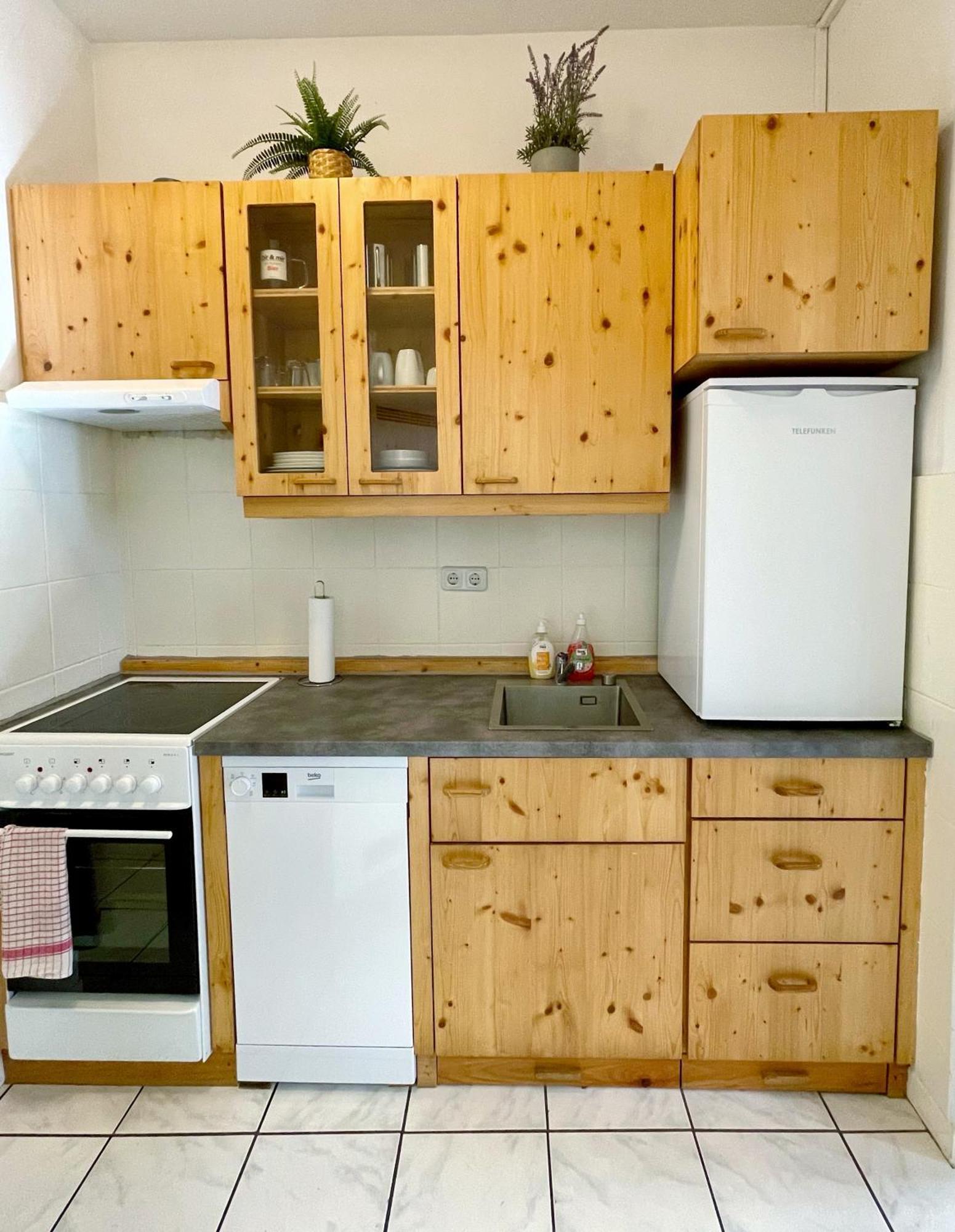 Cozy One Bedroom In Vienne